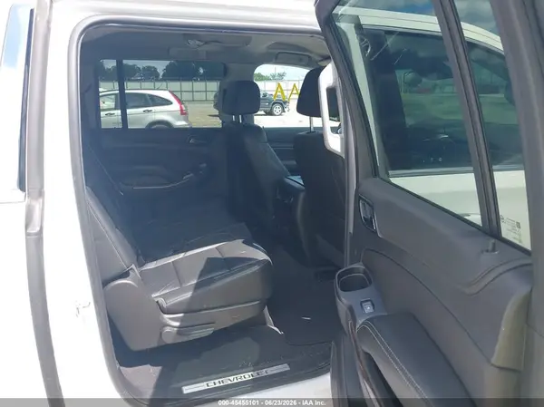 1GNSCHKC1LR155928 2020 CHEVROLET SUBURBAN - Image 8