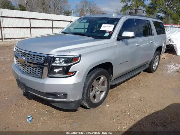 1GNSCHKC2GR252433 2016 CHEVROLET SUBURBAN - Image 2