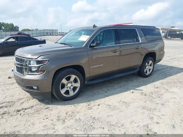 1GNSCHKC2GR429630 2016 CHEVROLET SUBURBAN - Image 2