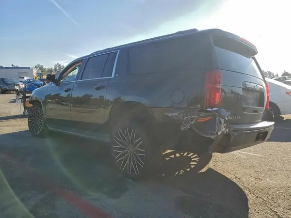 1GNSCHKC2HR257570 2017 CHEVROLET SUBURBAN - Image 2