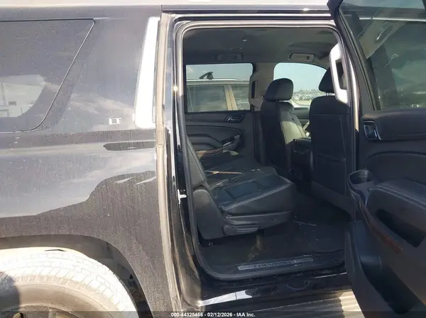 1GNSCHKC2HR376722 2017 CHEVROLET SUBURBAN - Image 8