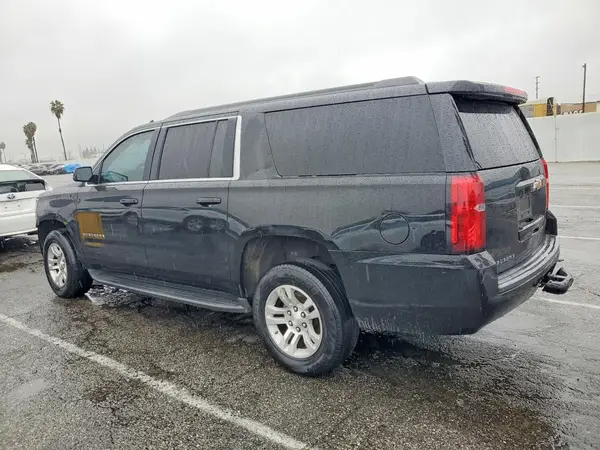 1GNSCHKC2JR148046 2018 CHEVROLET SUBURBAN - Image 2