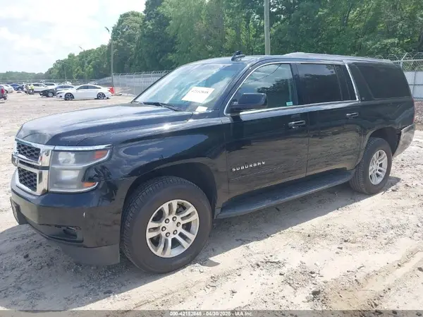 1GNSCHKC2JR269529 2018 CHEVROLET SUBURBAN - Image 2