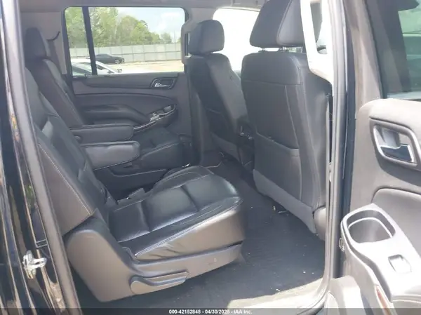 1GNSCHKC2JR269529 2018 CHEVROLET SUBURBAN - Image 8