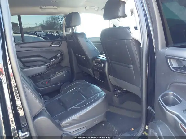 1GNSCHKC2JR371073 2018 CHEVROLET SUBURBAN - Image 8