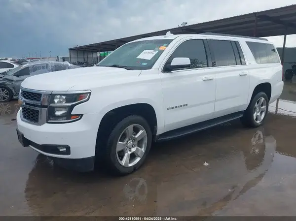 1GNSCHKC2JR376239 2018 CHEVROLET SUBURBAN - Image 2