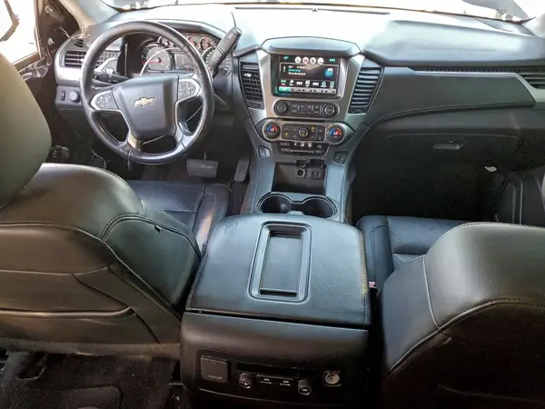 1GNSCHKC2KR137520 2019 CHEVROLET SUBURBAN - Image 8