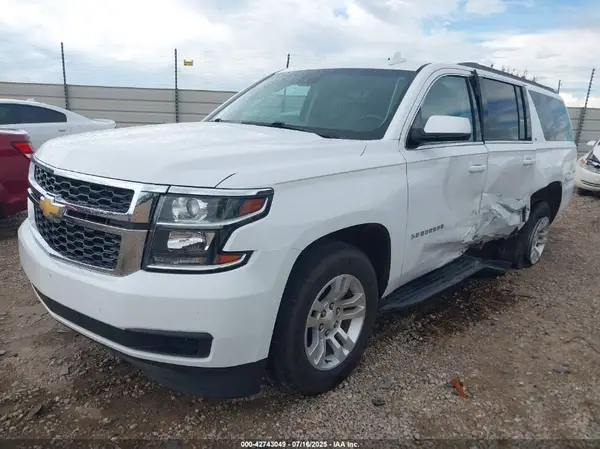 1GNSCHKC2KR141759 2019 CHEVROLET SUBURBAN - Image 2