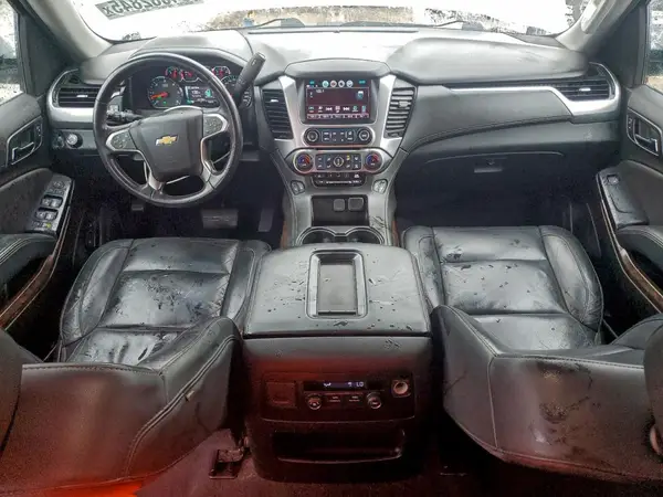 1GNSCHKC2KR335143 2019 CHEVROLET SUBURBAN - Image 8