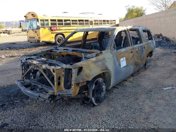 1GNSCHKC2KR395939 2019 CHEVROLET SUBURBAN - Image 2