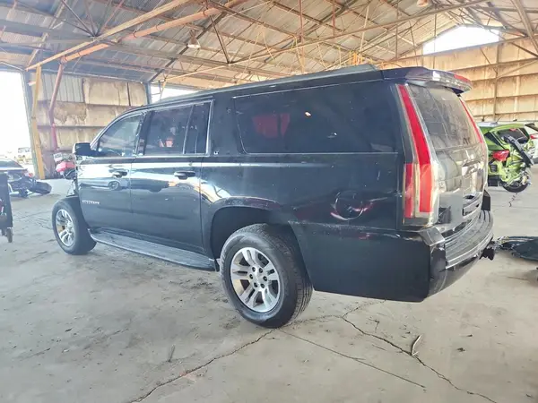 1GNSCHKC2LR164783 2020 CHEVROLET SUBURBAN - Image 2