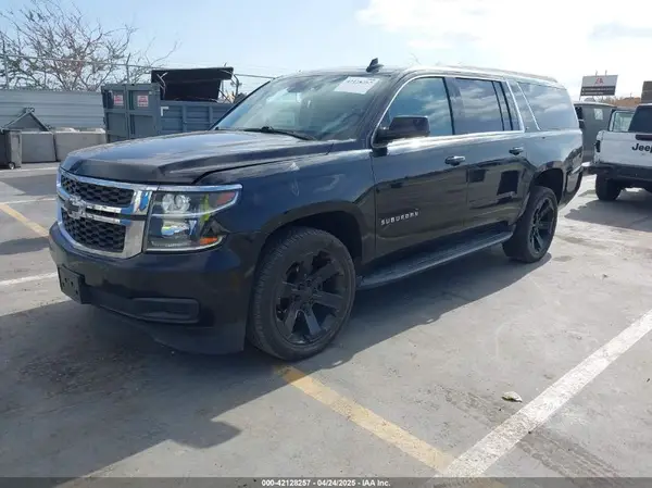 1GNSCHKC2LR229759 2020 CHEVROLET SUBURBAN - Image 2