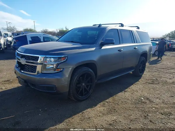 1GNSCHKC3GR113654 2016 CHEVROLET SUBURBAN - Image 2