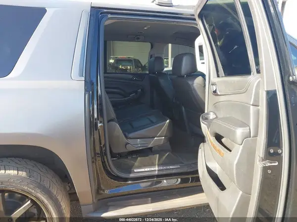 1GNSCHKC3GR113654 2016 CHEVROLET SUBURBAN - Image 8