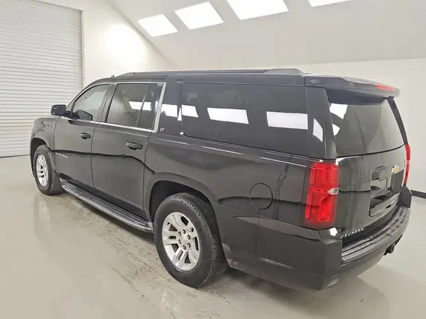 1GNSCHKC3GR132866 2016 CHEVROLET SUBURBAN - Image 2