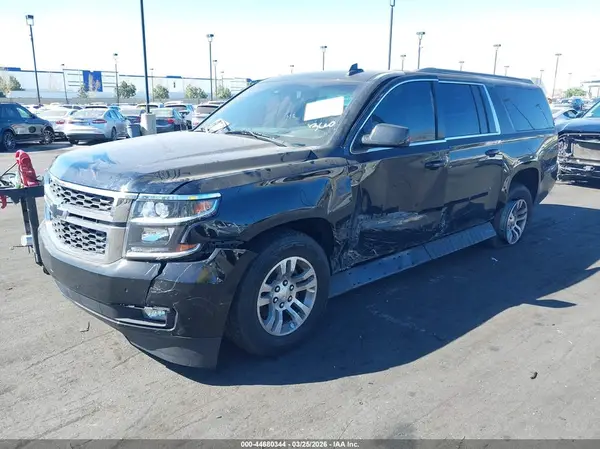 1GNSCHKC3GR174468 2016 CHEVROLET SUBURBAN - Image 2