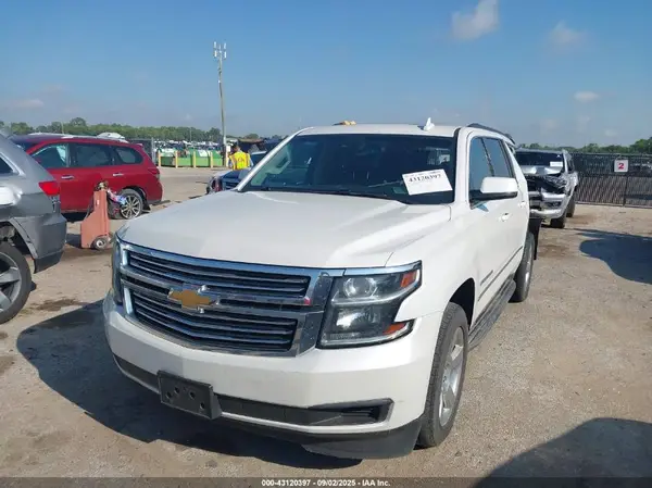 1GNSCHKC3GR278247 2016 CHEVROLET SUBURBAN - Image 2