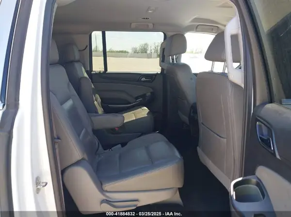 1GNSCHKC3GR469764 2016 CHEVROLET SUBURBAN - Image 8