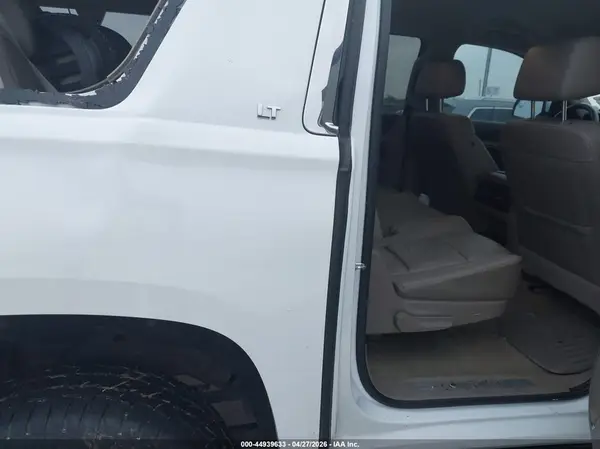 1GNSCHKC3GR472941 2016 CHEVROLET SUBURBAN - Image 8