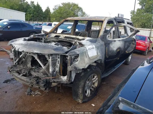 1GNSCHKC3HR187545 2017 CHEVROLET SUBURBAN - Image 2