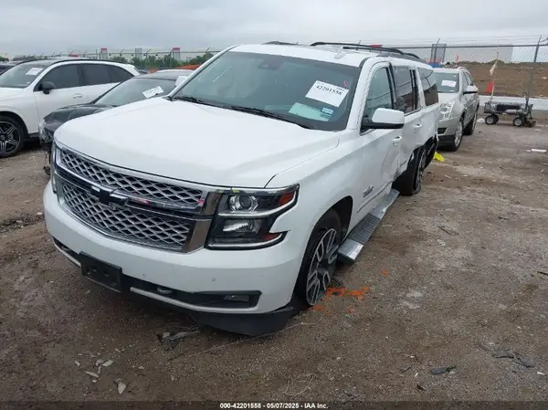 1GNSCHKC3HR333409 2017 CHEVROLET SUBURBAN - Image 2