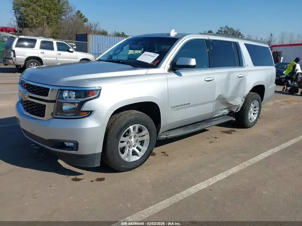 1GNSCHKC3HR358990 2017 CHEVROLET SUBURBAN - Image 2
