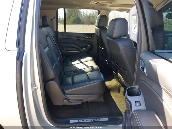 1GNSCHKC3HR358990 2017 CHEVROLET SUBURBAN - Image 8