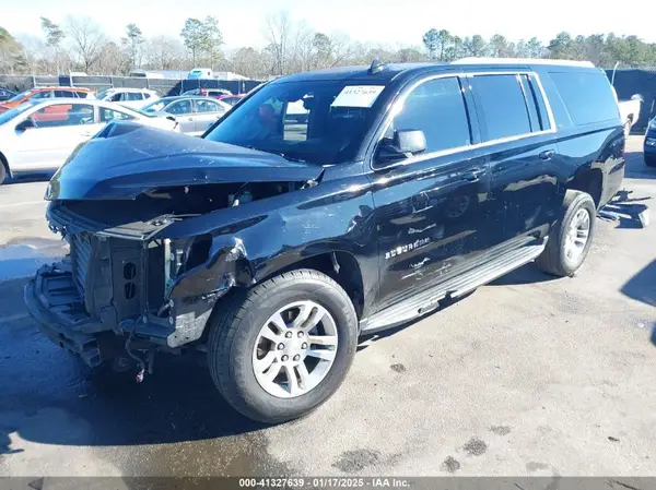 1GNSCHKC3HR378012 2017 CHEVROLET SUBURBAN - Image 2