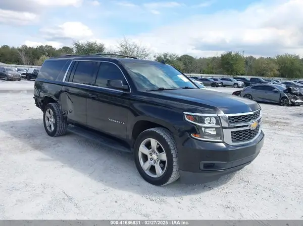 1GNSCHKC3HR396106 2017 CHEVROLET SUBURBAN - Image 1