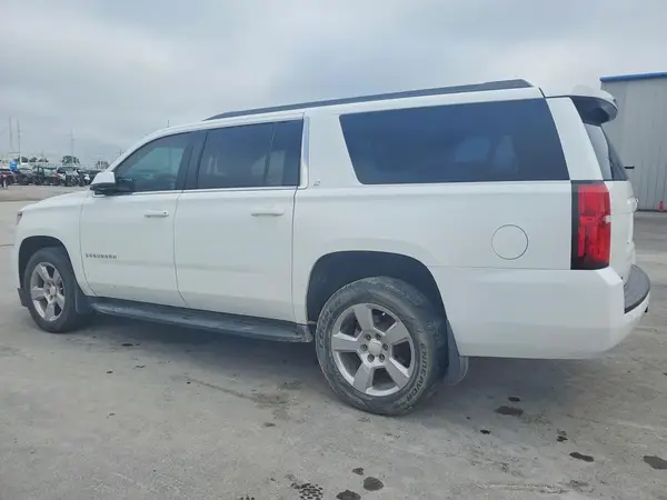 1GNSCHKC3JR182044 2018 CHEVROLET SUBURBAN - Image 2