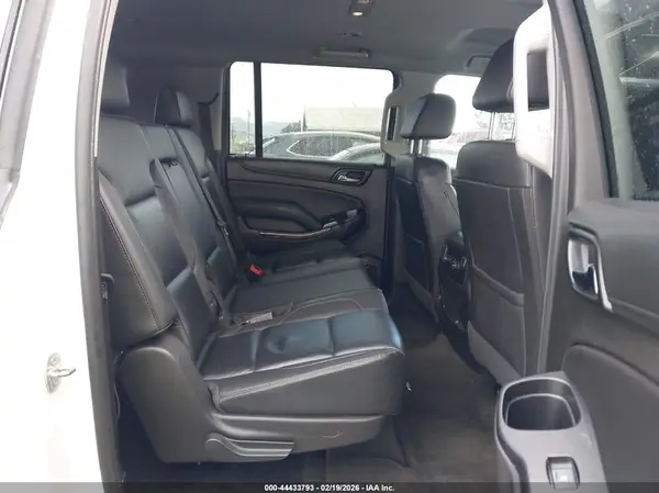 1GNSCHKC3JR217858 2018 CHEVROLET SUBURBAN - Image 8