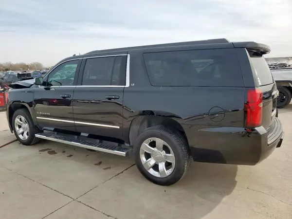 1GNSCHKC3JR302327 2018 CHEVROLET SUBURBAN - Image 2