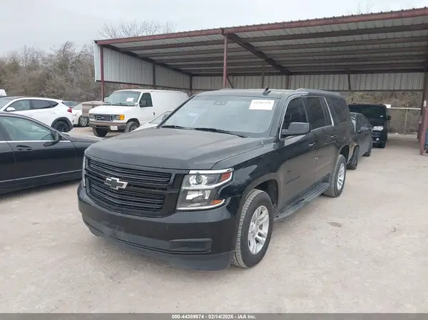 1GNSCHKC3JR343914 2018 CHEVROLET SUBURBAN - Image 2