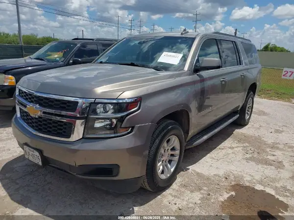 1GNSCHKC3KR177573 2019 CHEVROLET SUBURBAN - Image 2