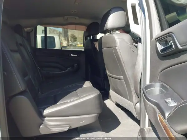 1GNSCHKC3KR206425 2019 CHEVROLET SUBURBAN - Image 8