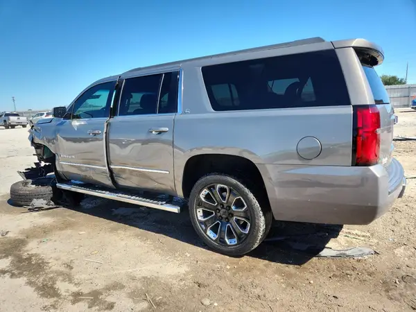 1GNSCHKC3KR297356 2019 CHEVROLET SUBURBAN - Image 2