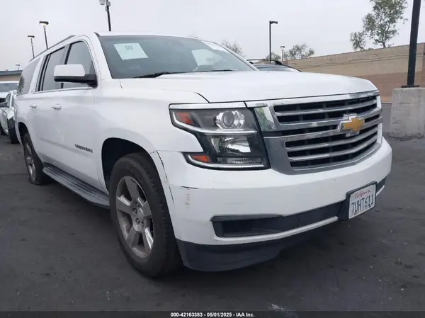 1GNSCHKC4GR287944 2016 CHEVROLET SUBURBAN - Image 1