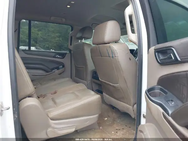 1GNSCHKC4GR452763 2016 CHEVROLET SUBURBAN - Image 8