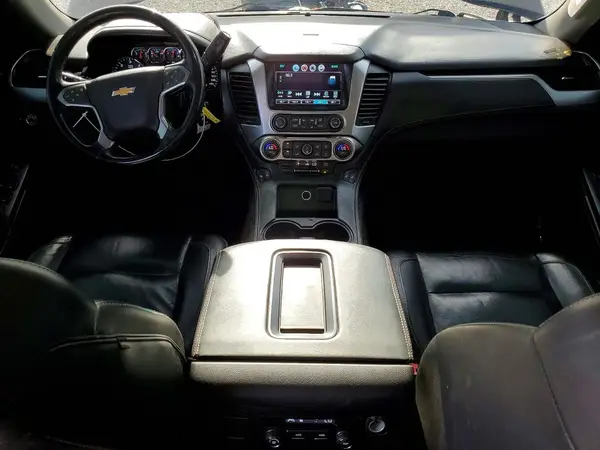 1GNSCHKC4HR155865 2017 CHEVROLET SUBURBAN - Image 8