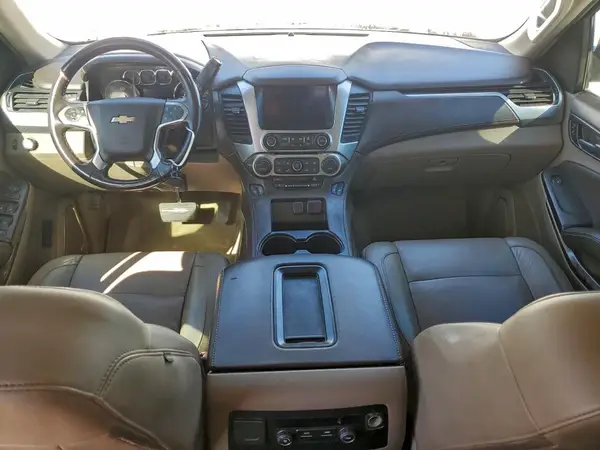 1GNSCHKC4HR216535 2017 CHEVROLET SUBURBAN - Image 8