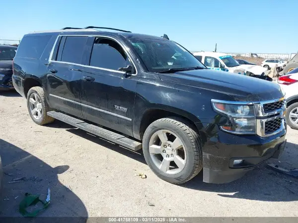 1GNSCHKC4HR399175 2017 CHEVROLET SUBURBAN - Image 1