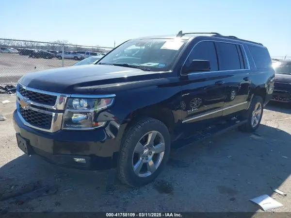 1GNSCHKC4HR399175 2017 CHEVROLET SUBURBAN - Image 2