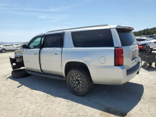 1GNSCHKC4JR114142 2018 CHEVROLET SUBURBAN - Image 2
