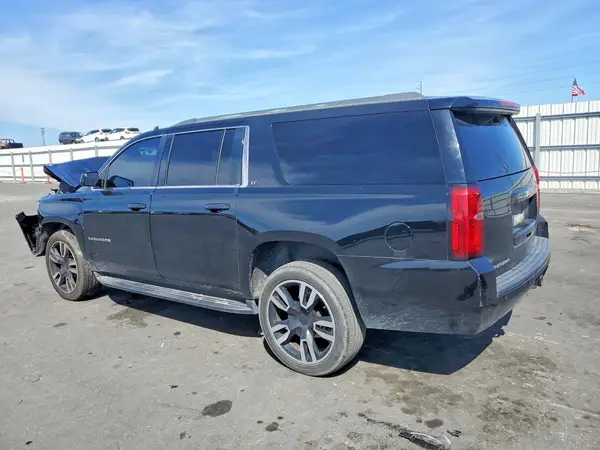 1GNSCHKC4JR166144 2018 CHEVROLET SUBURBAN - Image 2