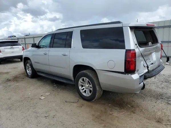 1GNSCHKC4JR249122 2018 CHEVROLET SUBURBAN - Image 2