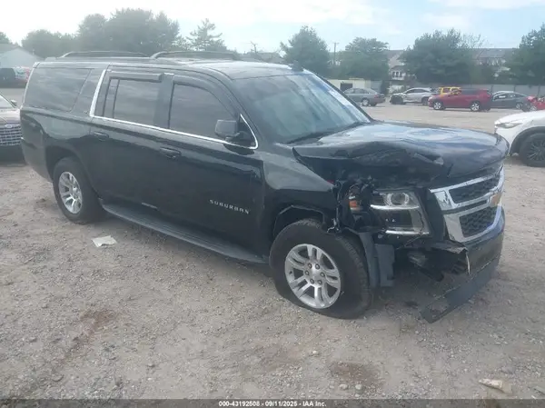 1GNSCHKC4JR271315 2018 CHEVROLET SUBURBAN