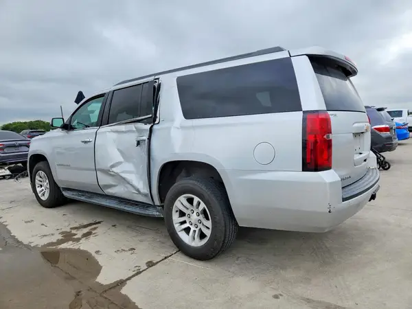 1GNSCHKC4JR288194 2018 CHEVROLET SUBURBAN - Image 2