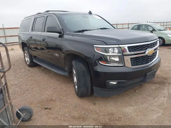 1GNSCHKC4KR193880 2019 CHEVROLET SUBURBAN - Image 1