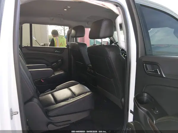1GNSCHKC4KR212833 2019 CHEVROLET SUBURBAN - Image 8