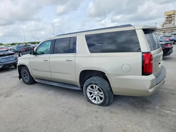 1GNSCHKC5GR392069 2016 CHEVROLET SUBURBAN - Image 2